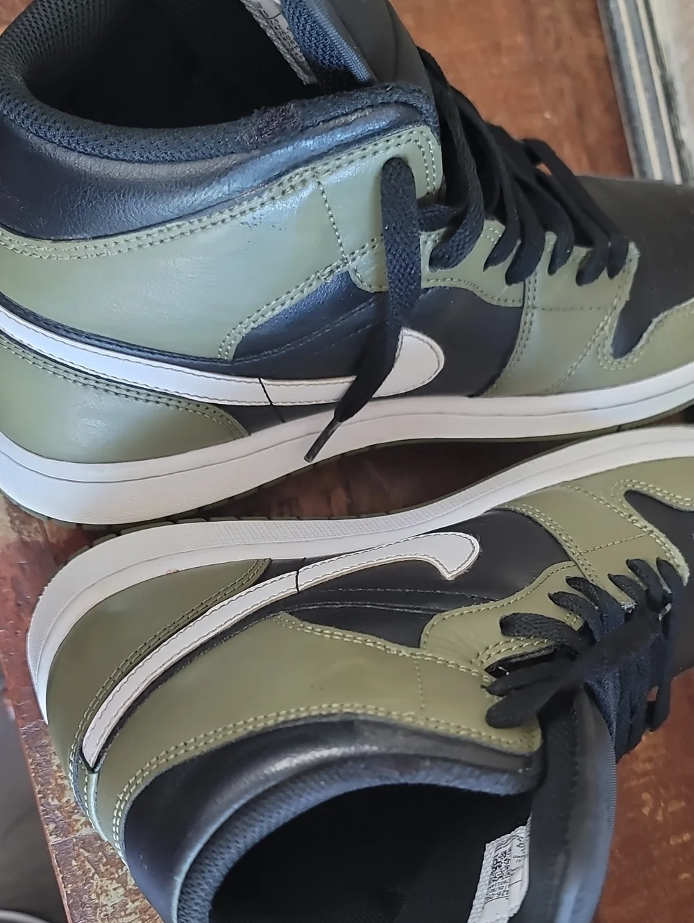 Nike Air Jordan 1 Mid 